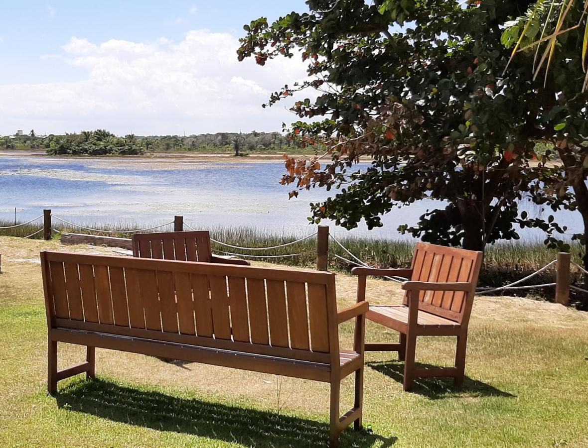 Apartamento Praia Guarajuba - Porto Smeralda Eksteriør bilde